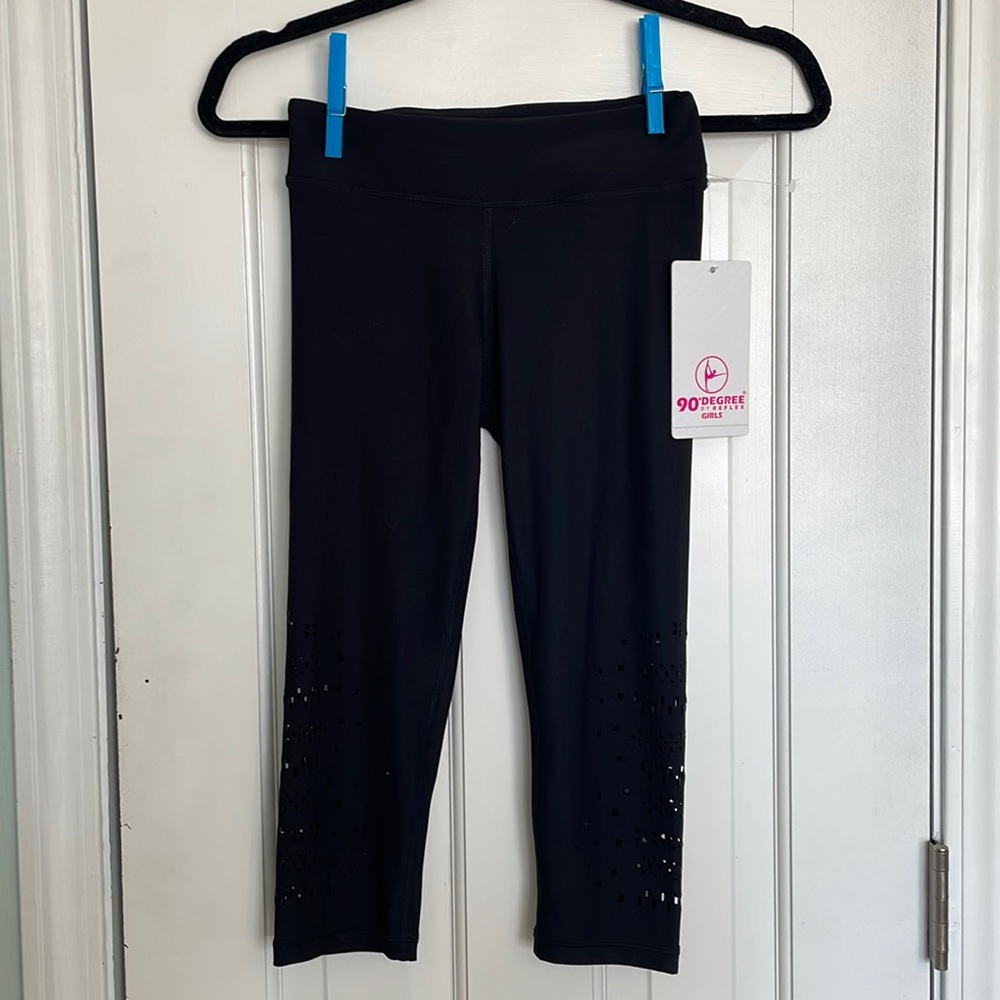 90 Degrees Capri Leggings